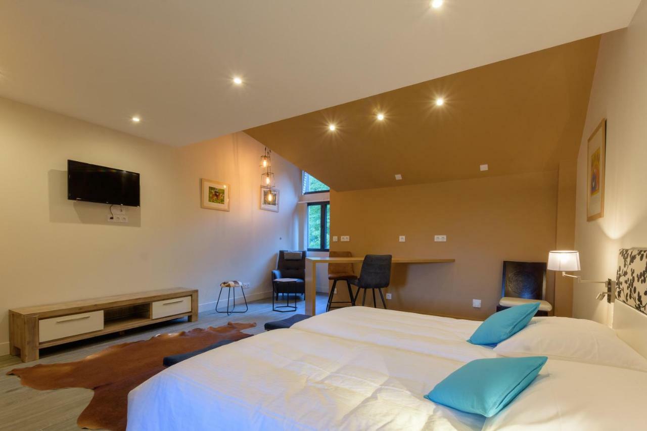 Casa Mir 3*